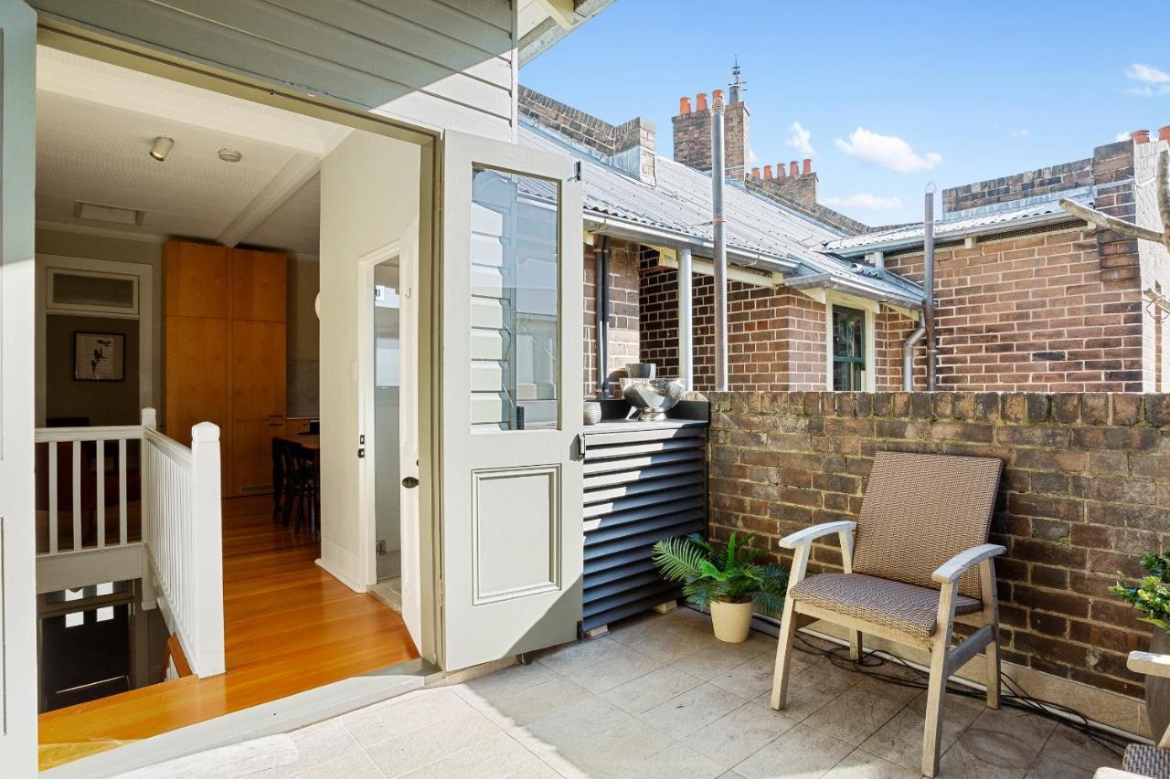 Discover The Rocks - Historical Terrace House Sydney Eksteriør bilde